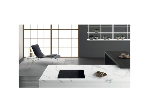Whirlpool WL B3360 NE, Svart, Inbyggd, 59 cm, Induktionshäll med zon, Glas, 4 zone(s) Svart