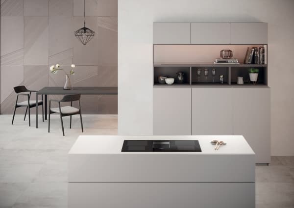 Whirlpool WVH 92 K F KIT/1, Sort, Innebygget, 83 cm, Sonebasert induksjon, Glass-keramikk, 4 zone(s)