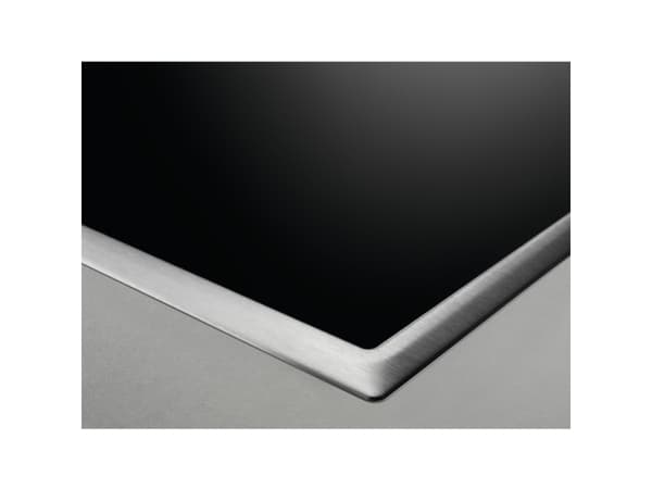 Zanussi ZHRN641X, Musta, Kiinteä, 60 cm, Keraaminen, Keraaminen lasi, 4 alue(tta)