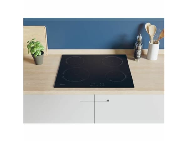 Candy CI642CBB/1 - Induktionshäll - 4 kokplattor - Fördjupning - bredd: 56 cm - djup: 49 cm - med rak kant - svart