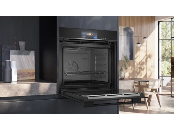 Siemens iQ700 HS758G3B1, Medium, 71 L, 30 - 250 °C, 5 shelves, Steam, Black