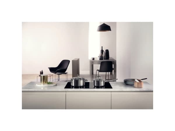 Whirlpool SmartCook SMO 654 OF/BT/IXL - Induksjonskomfyrtopp - 6 plater - Nisje - bredde: 56 cm - dybde: 48 cm - med avfaset front- og baksideinnredn