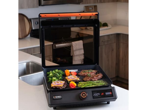 Blackstone 8000EU, Black, Freestanding, 1 zone(s), Ceramic, Rotary, Touch, 120 V
