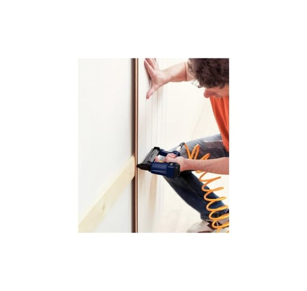 Klemmer 606/12 3600 stk, 6,0x1,1mm, sort, i plastboks, sink, Rapid