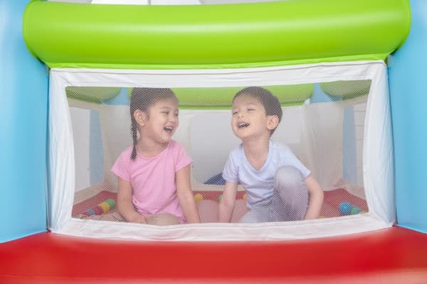 Fisher-Price Hopp-borg 175x173x135 cm, boll/elpump