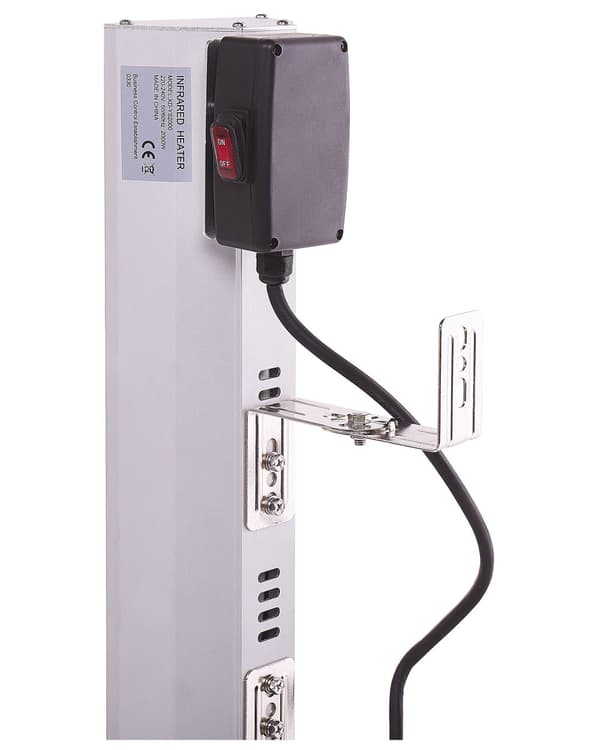 Terassin lämmitin sähköllä toimiva seinään kiinnitettävä hopeinen 2000 W moderni tyyli