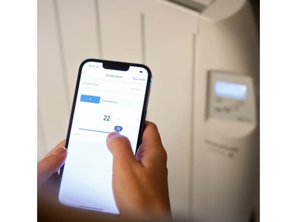 Taurus MALBORK CONNECT 900, Elektrisk konvektionsvärmare, Android, iOS, IP24, inomhus, Golv, Vägg, Vit