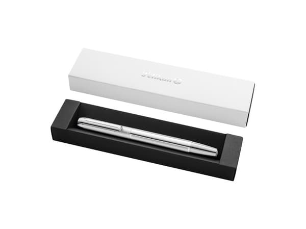 Pelikan Pura P40, Silver, Påfyllning med bläckpatronssystem, Gjuten aluminium, Rostfritt stål, Fin, Ambidextrous
