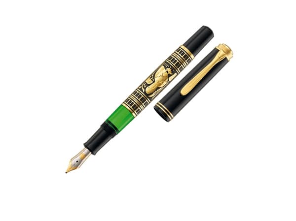 Pelikan Toledo 700, Musta, Kulta, Vihreä, Sisäänrakennettu täyttöjärjestelmä, Hartsi, Kulta/Rodium, Blackberry Bold, Molempikätinen