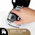 Miniatyrbild 5 av 9: Dymo D1-tejp 19 mm x 7 m, svart med genomskinlig botten