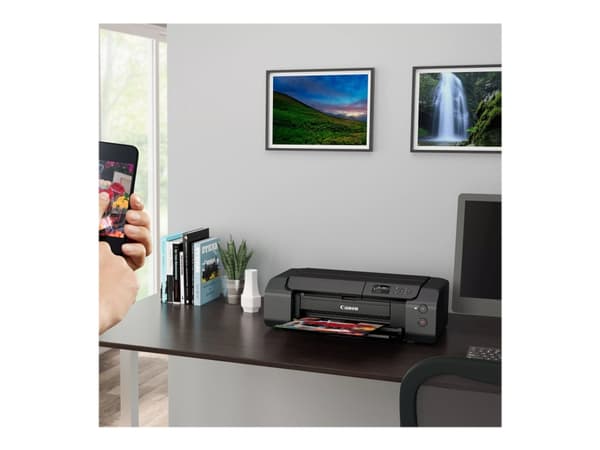 Canon PIXMA PRO-200 - Skriver - farge - ink-jet - A3 Plus inntil 1.5 min/side (farge) - kapasitet: 100 ark - LAN, Wi-Fi(n), USB 2.0