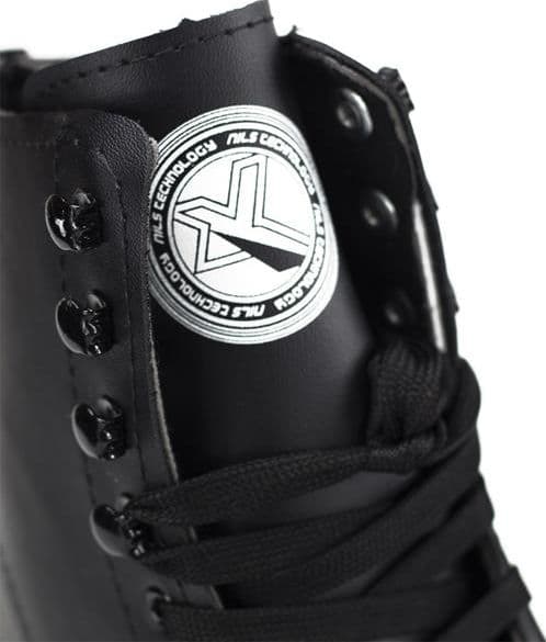 Nils Extreme Wrotki NQ8400S svart r. 38