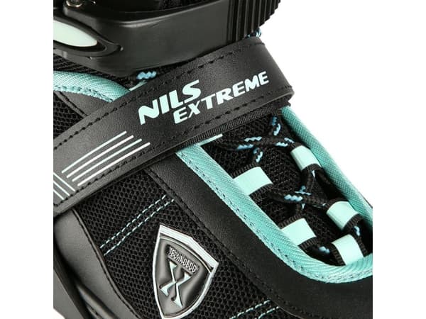Black NILS Extreme NA19088 Recreational Adjustable Rollers, size 31-34