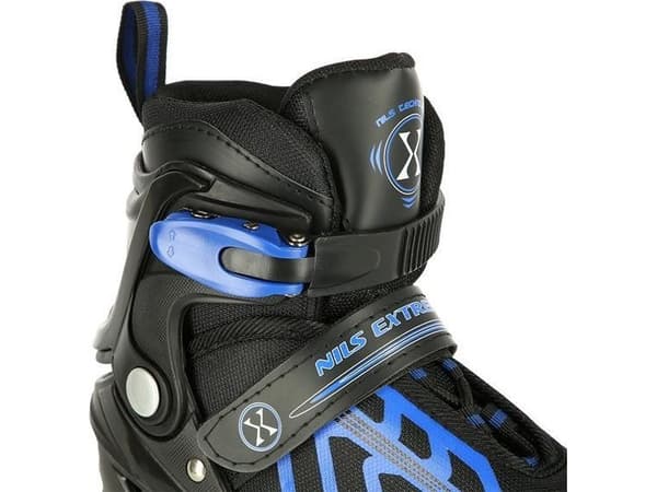 NA18812 A MÖRKBLÅ STORLEK L (39-43) NILS EXTREME ROLLERS