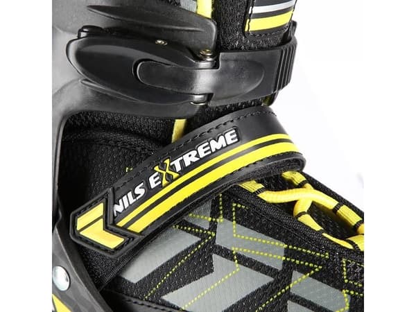 Nils Extreme NA11002 vapaa-ajan säädettävät rullaluistimet sort r. 31-34