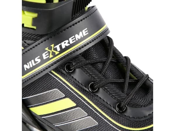 Nils Extreme NH18191 utbytbara skridskor justerbar sort r. 34-38