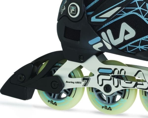 Fila Legacy Pro 84 Lady vapaa-ajan rullaluistimet sort r. 40
