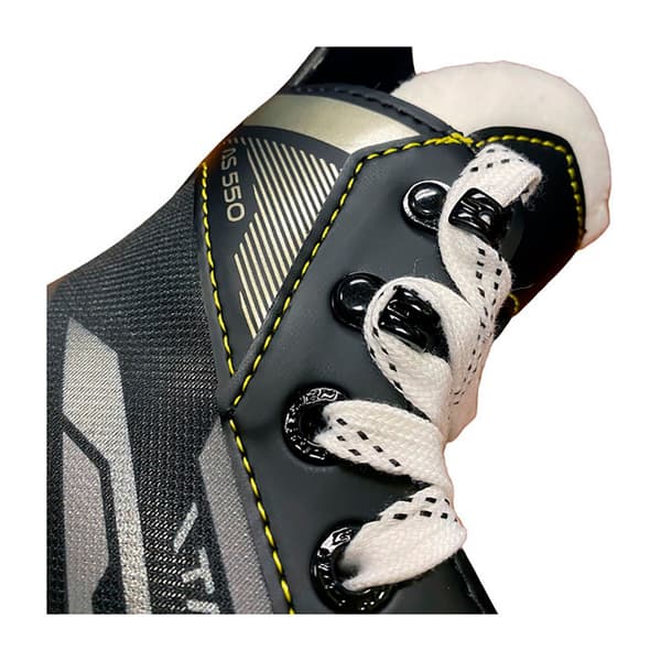 Ccm Nuorten Luistimet Tacks As-550 Musta EU 28