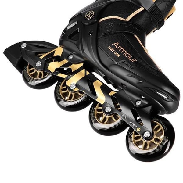 NA22151 ARMOR RULLSKOR SVARTA OCH GULD STORLEK 45 NILS EXTREME
