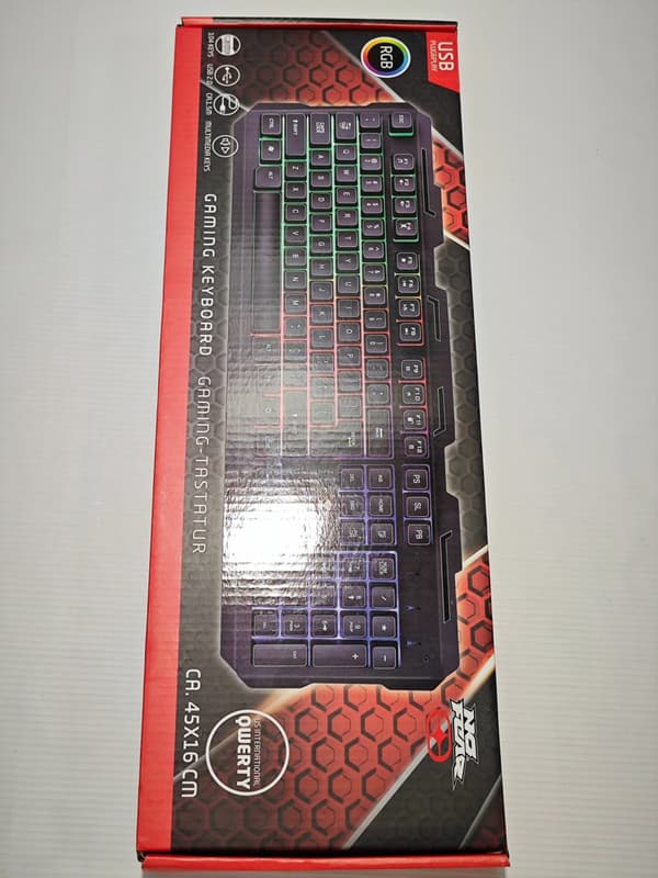 No Fear -pelinäppäimistö QWERTY 104 kalvopainikkeet RGB musta