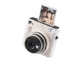 Miniatyrbild 1 av 5: Fujifilm Instax SQUARE SQ1 - Instant camera - objektiv: 65.75 mm - instax SQUARE kritvit