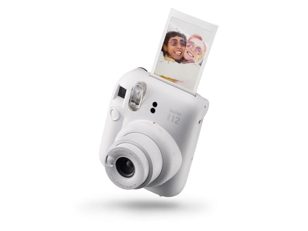Fujifilm Mini 12, 0,3 - 2,2 m, 7 s, 1/2 s, 0,004 s, Elektroninen, 0,37x