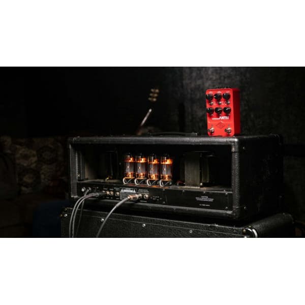 Universal Audio UAFX ANTI 1992 High Gain Amp -pedaali