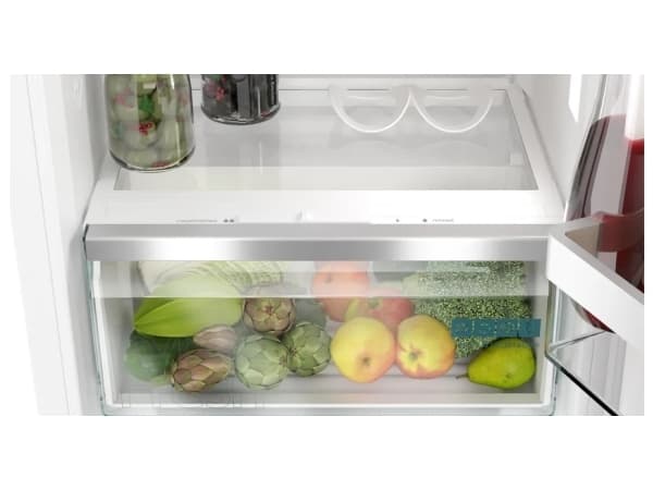 Siemens iQ500 KI22LADD1 - Kjøleskap med fryserboks - innebygd - fordypning - bredde: 56 cm - dybde: 55 cm - høyde: 88 cm - 119 liter - Klasse D