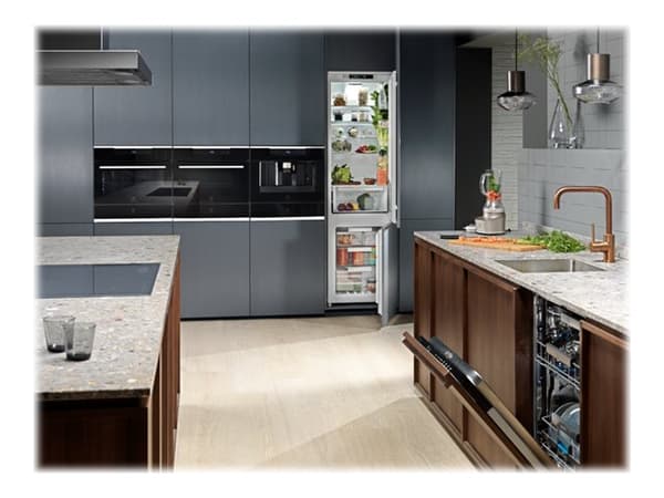 Electrolux EEC67310L, Täysin integroitu, Kokonaiskoko (60 cm), Painikkeet, Kylmä, Kuuma, Alempi, Kiinteä