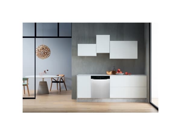 WHIRLPOOL WUE 2B26 X - Astianpesukone - Musta