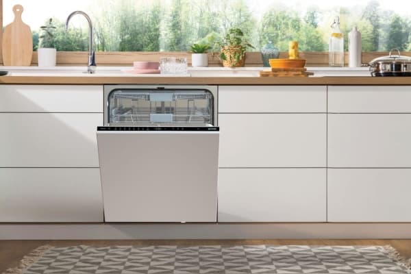Hivision kameran astianpesukone GV673B60
