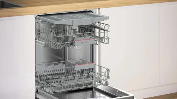 Bosch Series 4 XXL integroitu astianpesukone