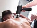 Miniatyrbild 6 av 8: Technaxx Lifenaxx LX-013 Massagepistol - Sport- och avslappningsmassagepistol trådlös med tillbehör Svart