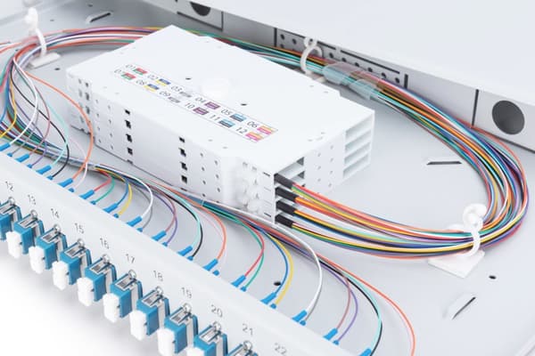 Digitus fiberoptisk splejseboks, udstyret, LC, OS2