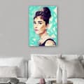 Pikkukuva 2 / 6: Kuva kankaalle, Audrey Hepburn pullalla - Cantu - 70x100