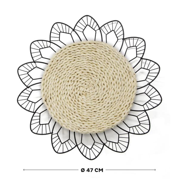 Art for the Home - Metalkunst - Blomst med rattan - diameter 47cm