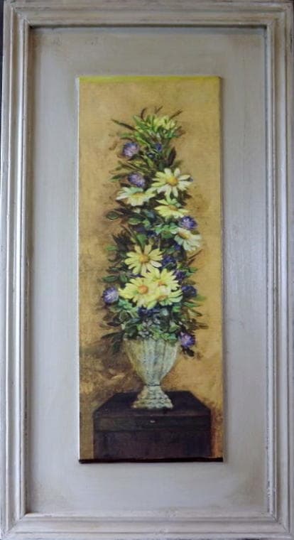 Billede: en høj sammensætning af blomster i en potte 2, størrelse 30 x 56 cm