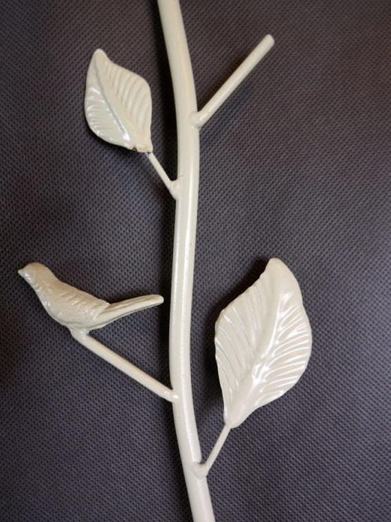 Cream Metalwork hängande blomsterställ i provensalsk stil för 6 blommor