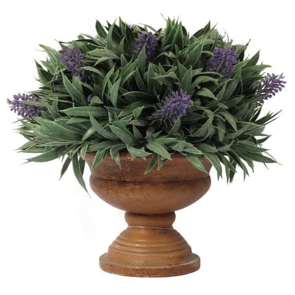 Kunstig lavendel i en keramisk gryde - Dekoration i provencalsk stil