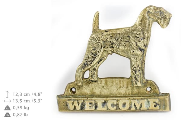 Airedale Terrier, Waterside Terrier - ovilevy koiralla, messinkinen tervetuliaiskyltti, ainutlaatuinen kyltti, jossa on merkintä Welcome by Art-Dog
