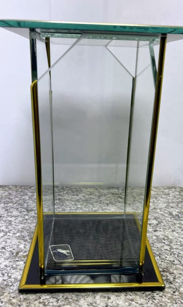 LITEN SVART OCH GULD SLUTGLAS / 1 STK