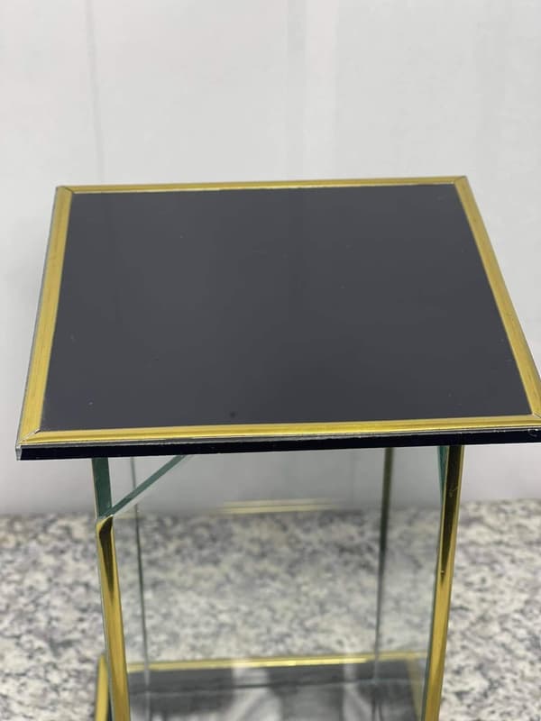 LITEN SVART OCH GULD SLUTGLAS / 1 STK