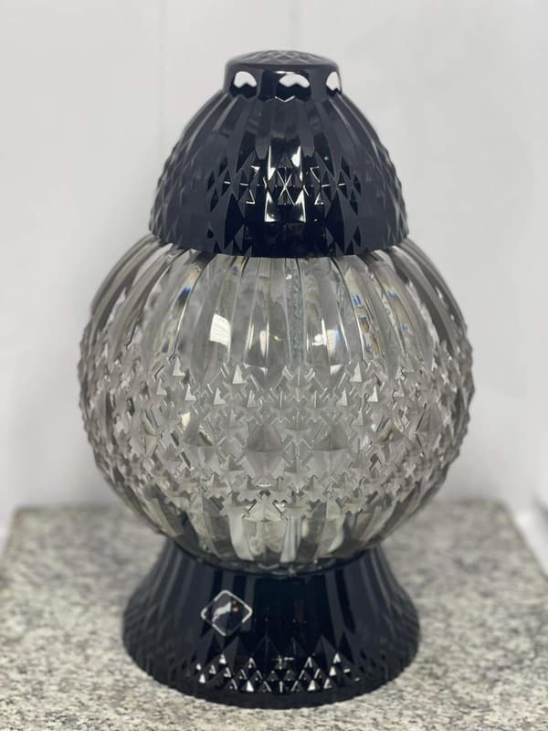 GLAMOUR BALL LYKTA -STOR-KRISTALL/TRANSPARENT-SVART BAS/1 STK