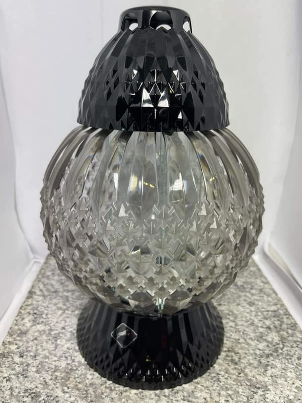 GLAMOUR BALL LYKTA -STOR-KRISTALL/TRANSPARENT-SVART BAS/1 STK