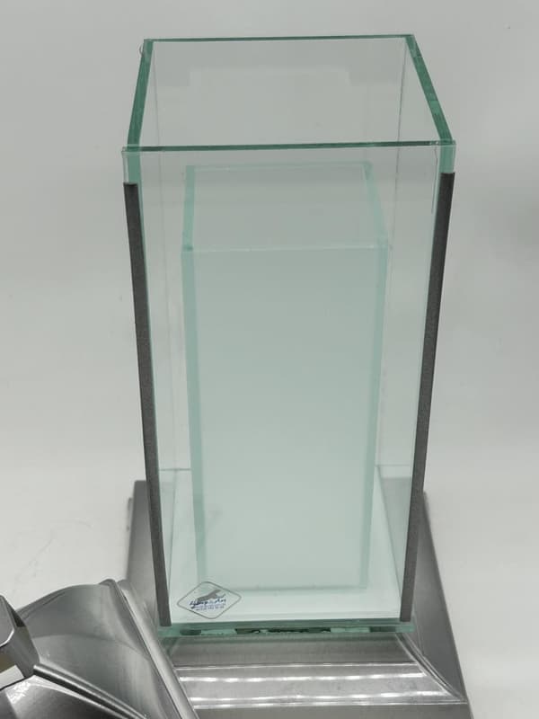 GLAS SØJLE TÅRN - 2 REKTANGLER / HVID-SØLV / 1 STK