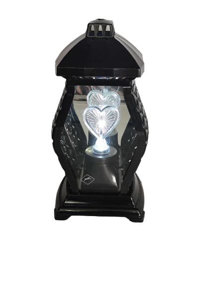 GLAMOUR LYHTY - PIENI ROTTANIMALJAKO + LED-SYDÄN / MUSTA MUSTA / 1 KAPPALE