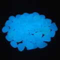 Pikkukuva 8 / 8: GLORIOUS STONES Fluoresoivat kivet SININEN GLOW IN THE DARK 50 kpl