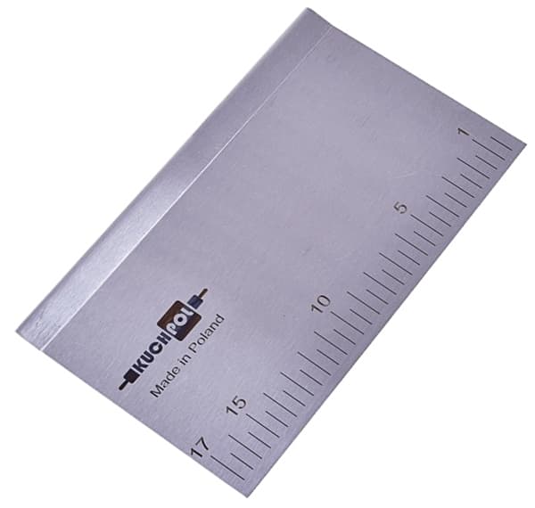 Kakplastskrapa hög 17,5 cm flytande