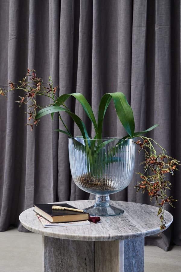 FURNLUX VASE CARLA HVID 26CM