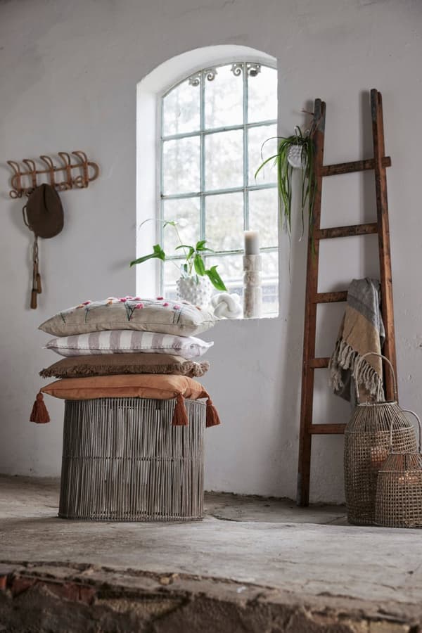 FURNLUX FILT ANA GRÅ 130CM